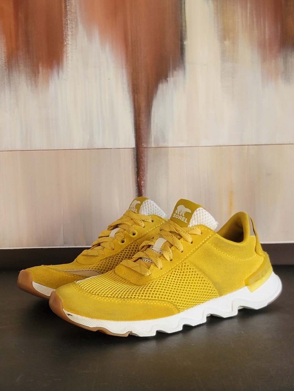 Sorel Kinetic Lite Lace Sneaker Size 8.5 - $130 Retail